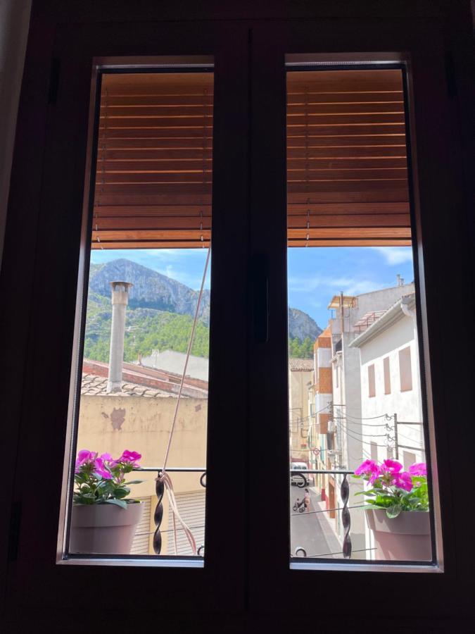 Ca La Tendeta Tivissa Exterior foto